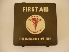 us army,vareuse,veste,casque,wwII,ww2,grenoble,méaudre,vercors,us,autrans,guerre mondiale,ffi,résistance,maquis,munitions,casque,coque,allemand,all,wh,chargeur,caisse,grenoble,drôme,isère,téléphone militaire,allemand,wehrmacht,all,wh,guerre