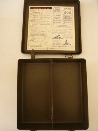 us army,vareuse,veste,casque,wwII,ww2,grenoble,méaudre,vercors,us,autrans,guerre mondiale,ffi,résistance,maquis,munitions,casque,coque,allemand,all,wh,chargeur,caisse,grenoble,drôme,isère,téléphone militaire,allemand,wehrmacht,all,wh,guerre
